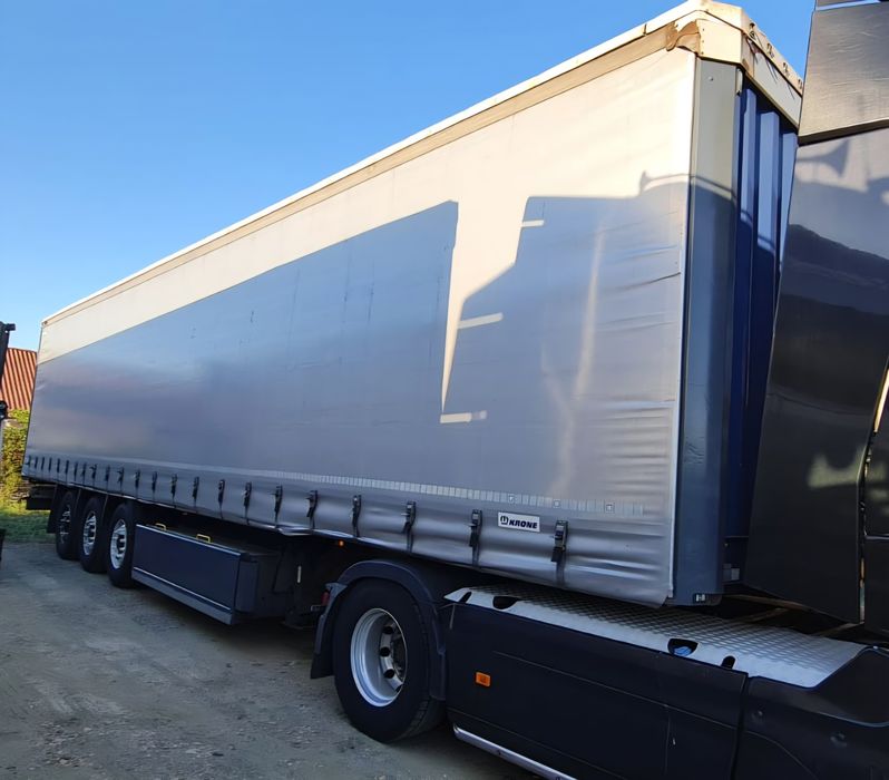 Semiremorca prelata standard Krone obloane aluminiu axe lift. Schmitz