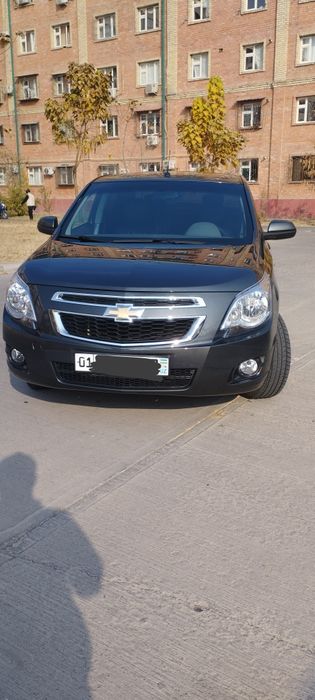 Cobalt mokriy asfalt