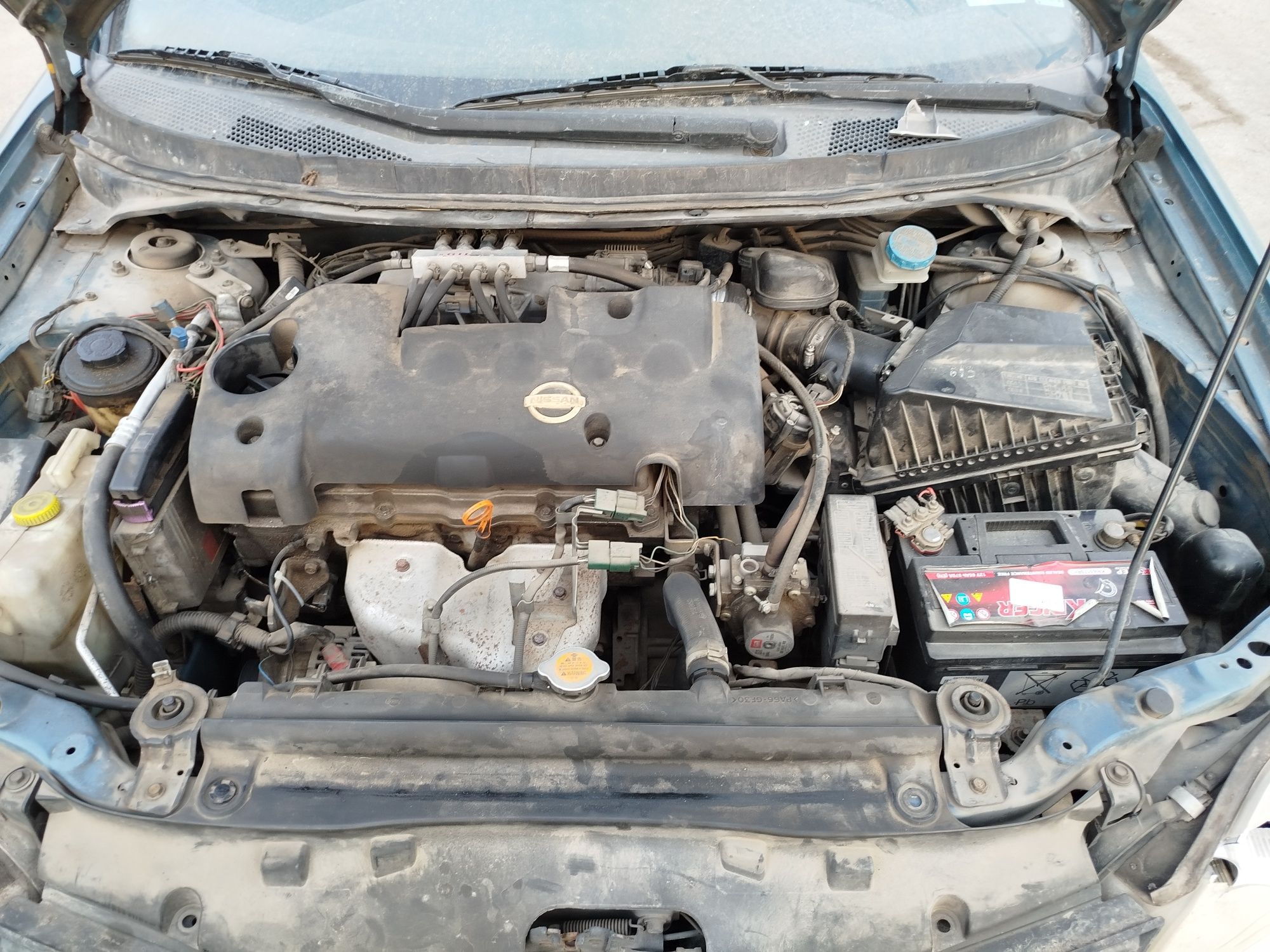 Nissan Primera P12 на части
