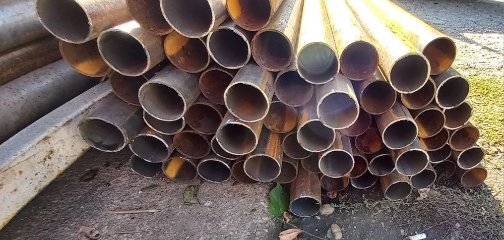 Черни тръби ф 60, 3 метра дължина.