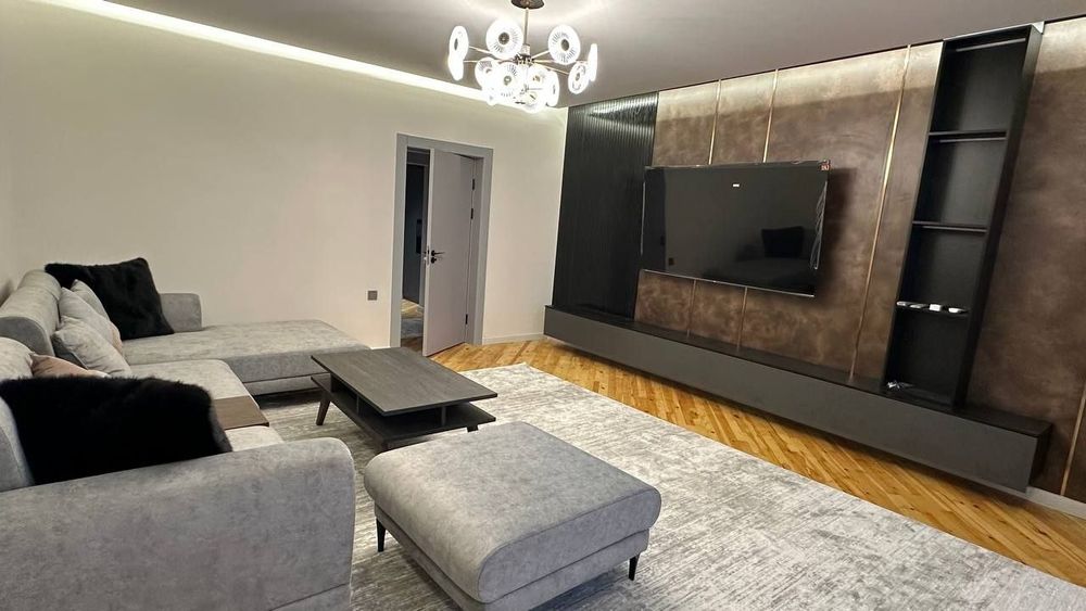 Аренда квартиры 3/6/9 Цум . Ул Афросиаб .