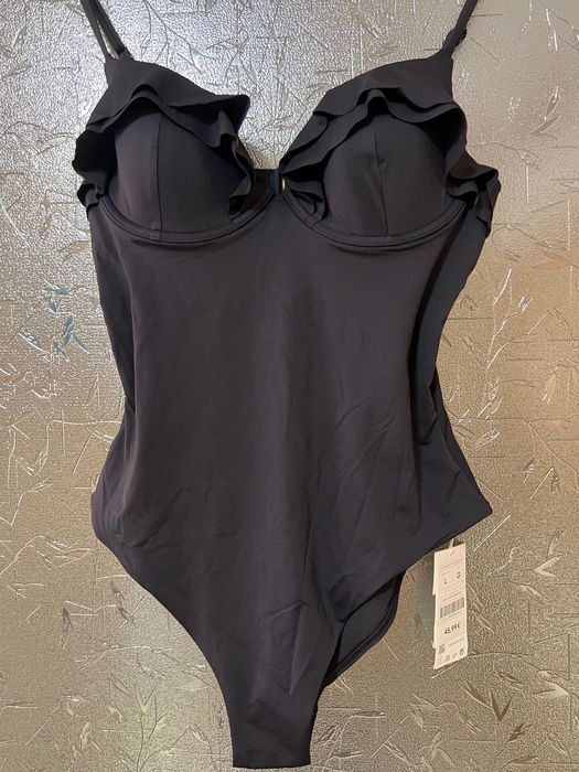 Costum intreg de plaja