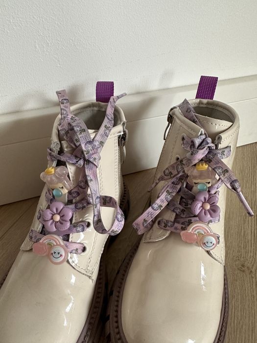 Ghete marimea 30 de fete din piele