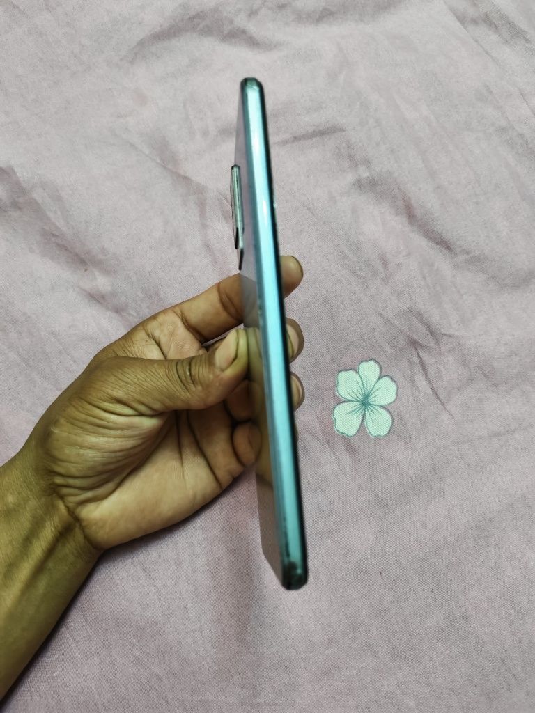 Vivo v21 camera zo'r
