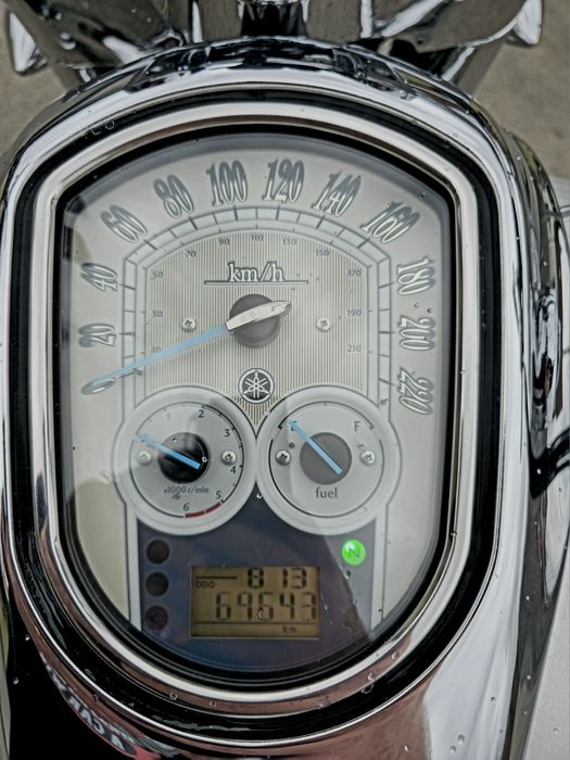 Vănd Yamaha Stratoliner xv 1900