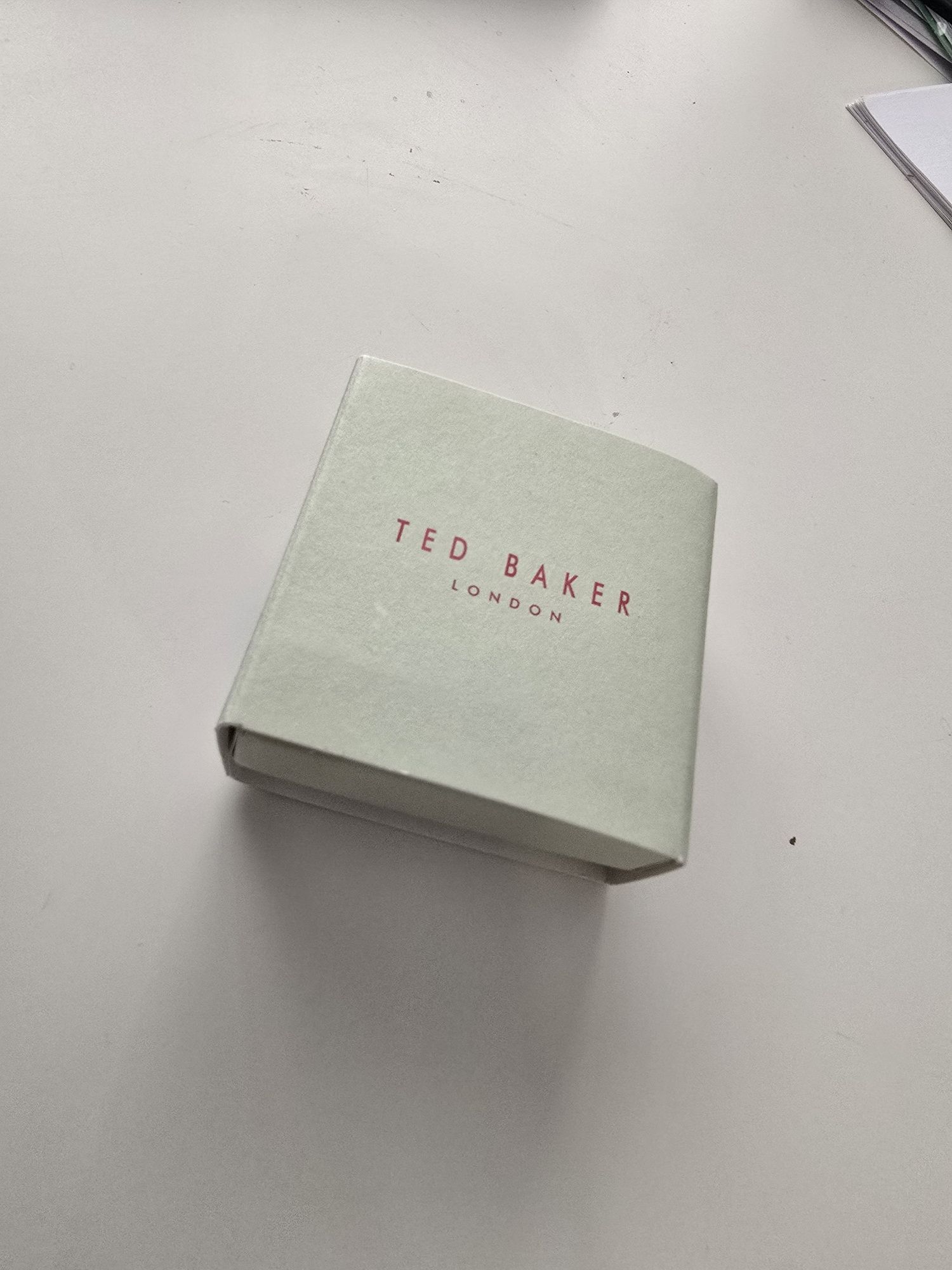 Обеци Ted Baker London