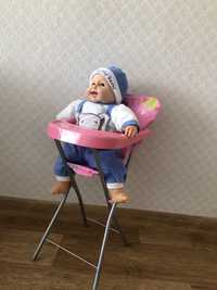 Кукла и стульчик для кормления