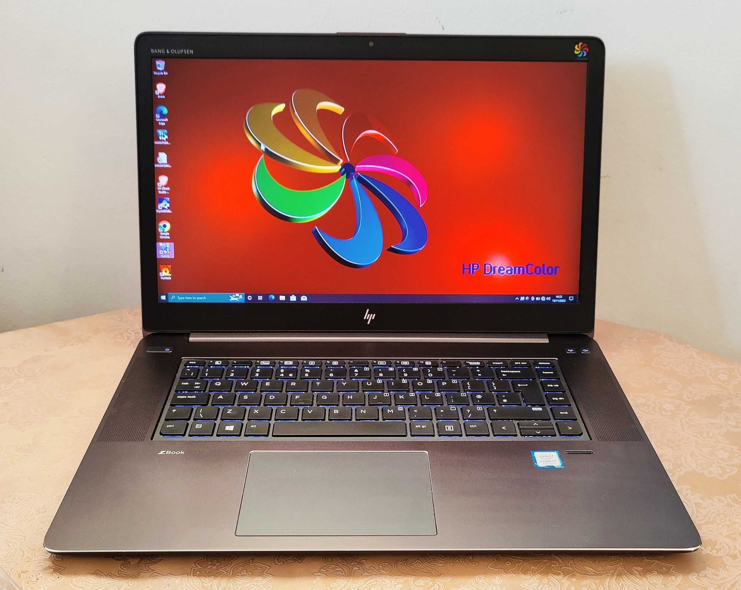 HP ZBook Studio G4/DreamColor 4K/Core i7/16 RAM/512GB SSD/Quadro M1200