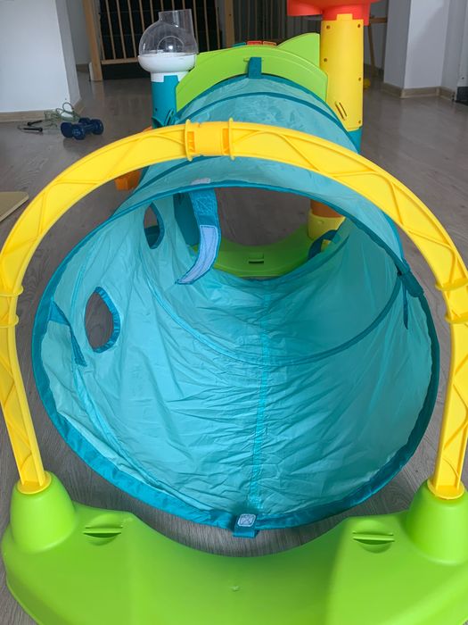 Little tikes  tunel cu bile si mizica