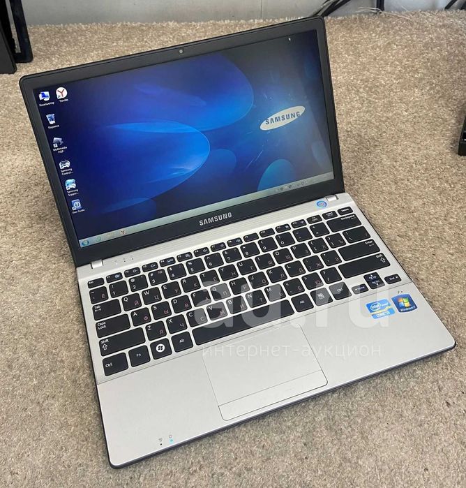 Продается идеальный ноутбук Samsung/Озу 2Gb/HDD 320Gb/для офиса и дома