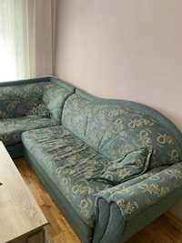 Ъглов диван (зелен)