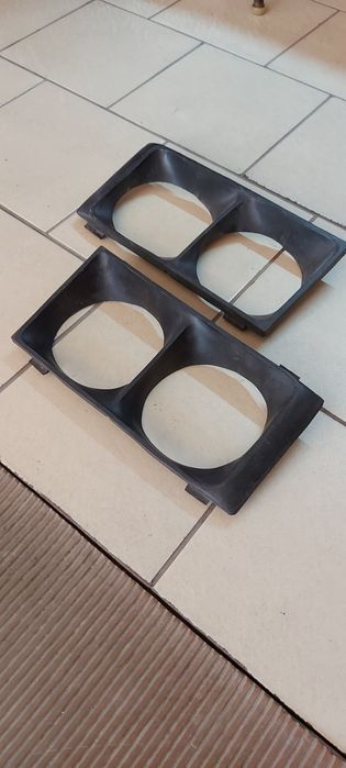 Декоративни решетки за фарове на  Лада  ВАЗ  2106