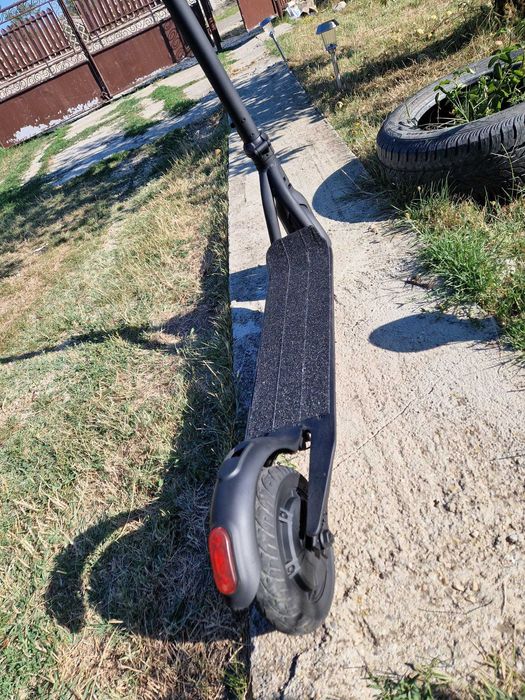 Trotineta electrica Denver 350w, 25km/h, acumulator nou 9.6ah