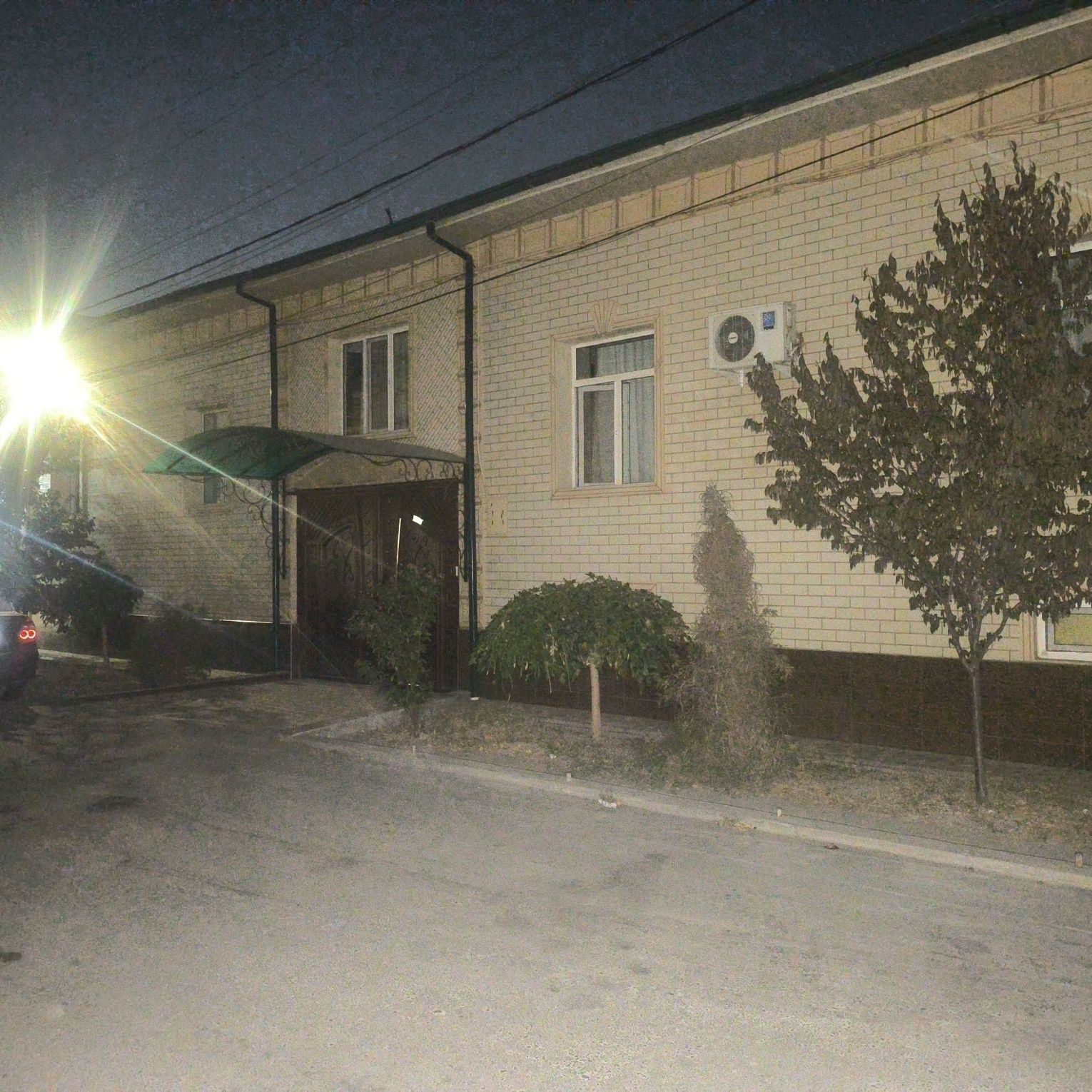 Sergeli xonabot tepa 8 ta xona