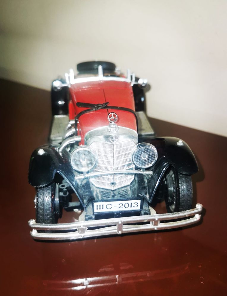 Количка 1:18 Порше РС Спайдер Пенске  Porsche RS Spyder Penske Racing
