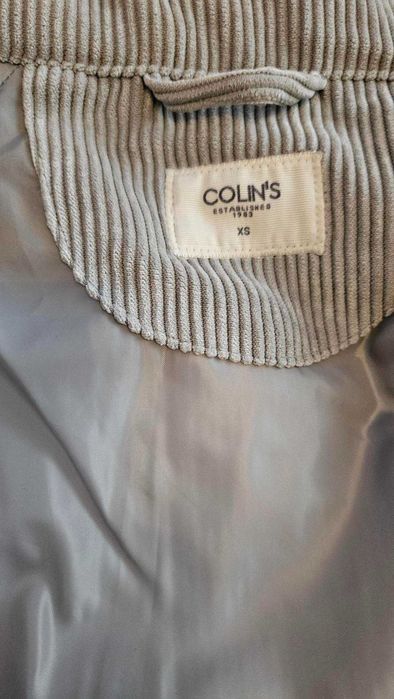 Geacă cu guler înalt Colin’s, reiată, mărimea XS