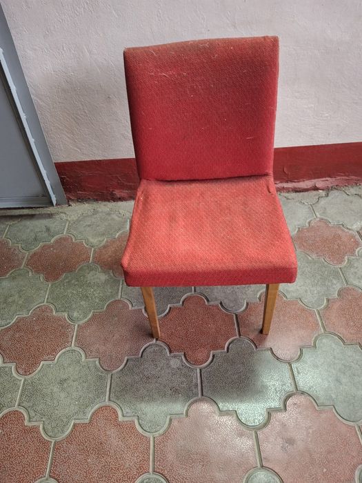 Стулья деревянные для дома