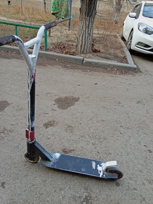 трюковой самокат