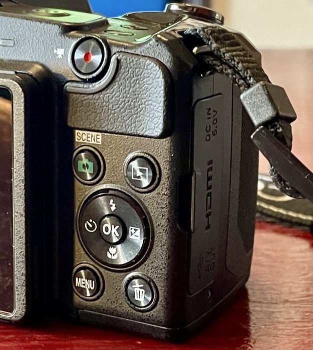 Фотоапарат Nikon Coolpix L840