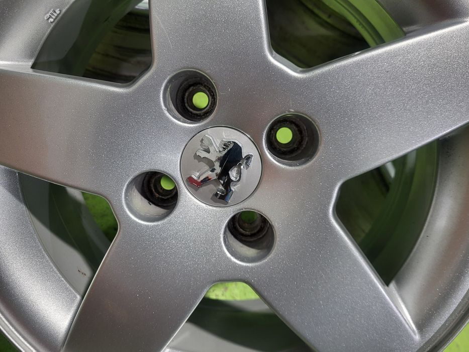 15 4x108 Peugeot лети джанти 4х108 пежо