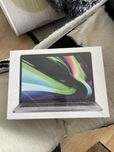 Кутия за apple macbook pro 13’ m1