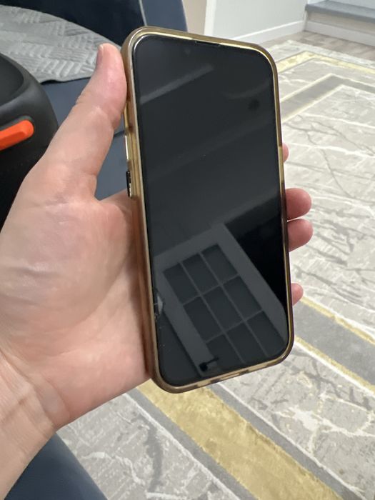 Срочно продается Iphone 14