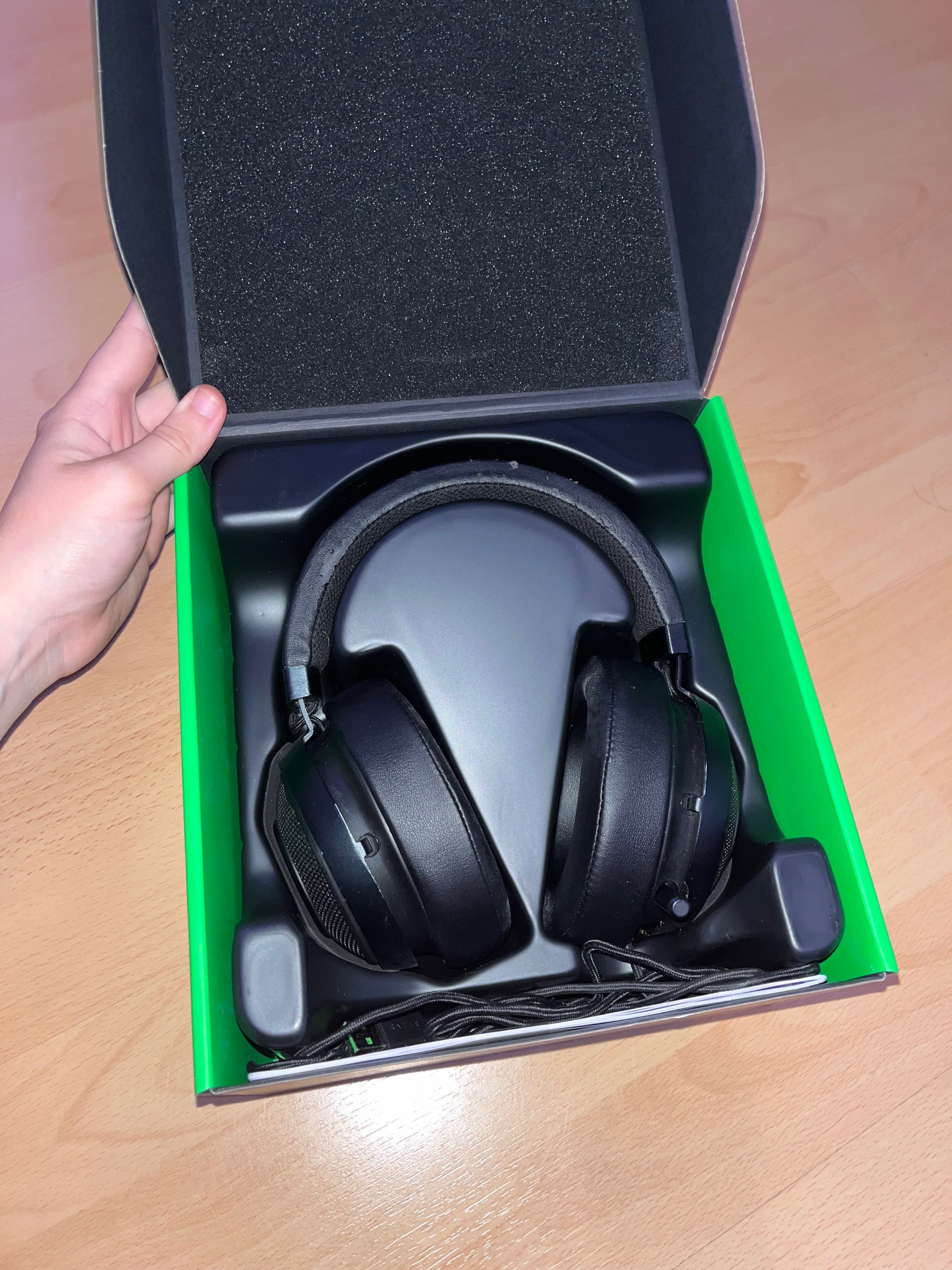 Razer kraken 7.1 V2 +клавиатура