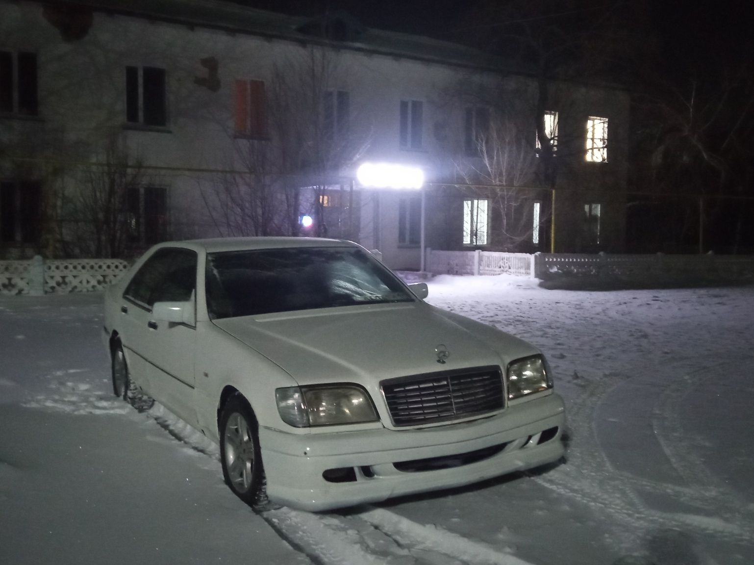 Продам Mercedes w140