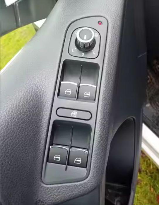 Ключ Конзола Бутони Ел стъкла Ел огледала VW Golf 5,6Passat B6 Touran