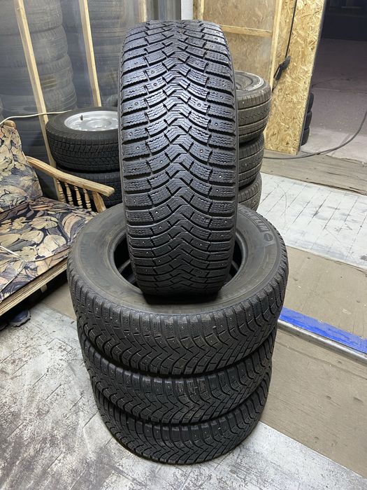 265/60/18 Michelin