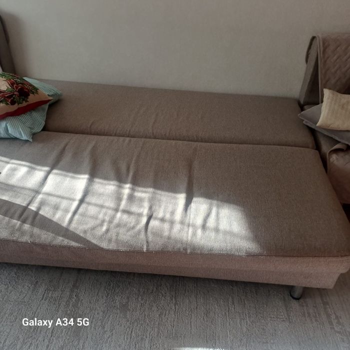 Продам диван и два кресла