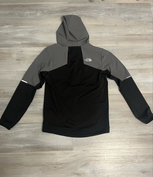 The North Face суичър