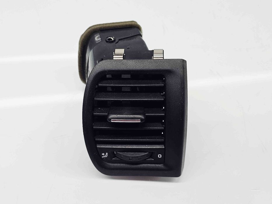 Grila aerisire stanga Skoda Fabia 2 (5J, 542) [Fabr 2007-2014] 5J0819