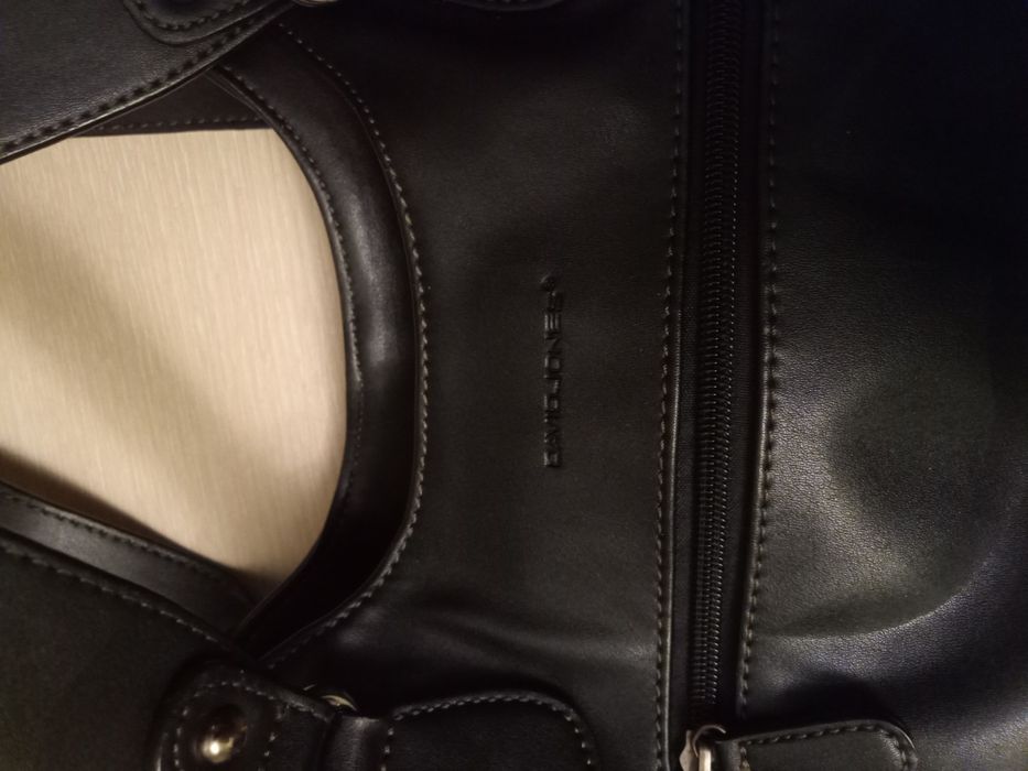 Дамска чанта черна