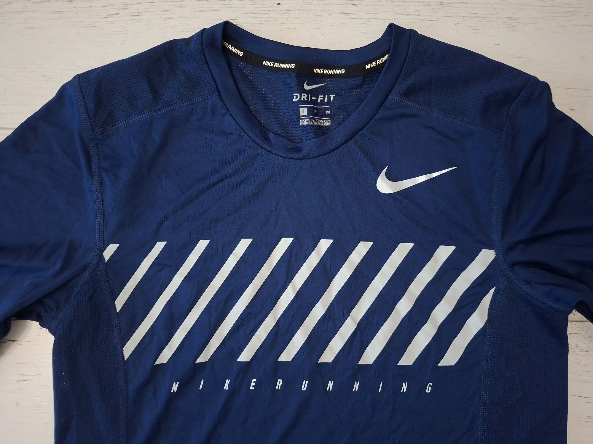 Nike  Dry Fit-Ориг. Тениска Нова!