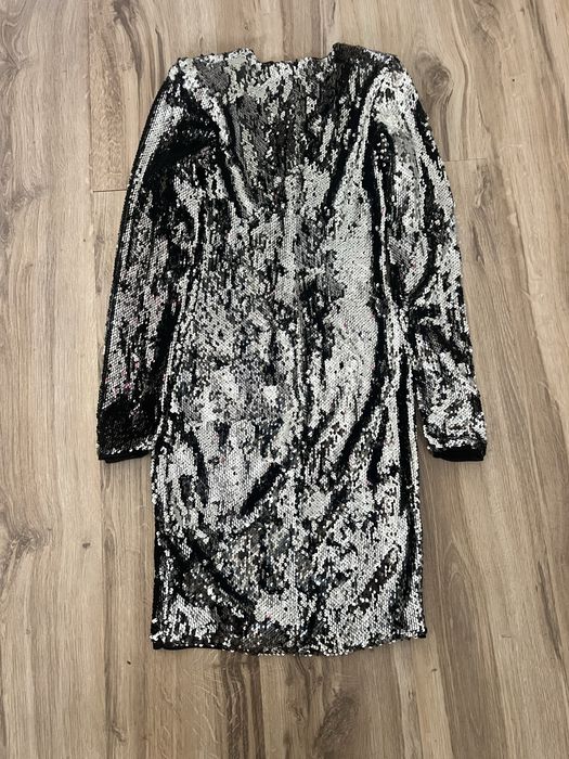 Красиви  официални и стилни рокли