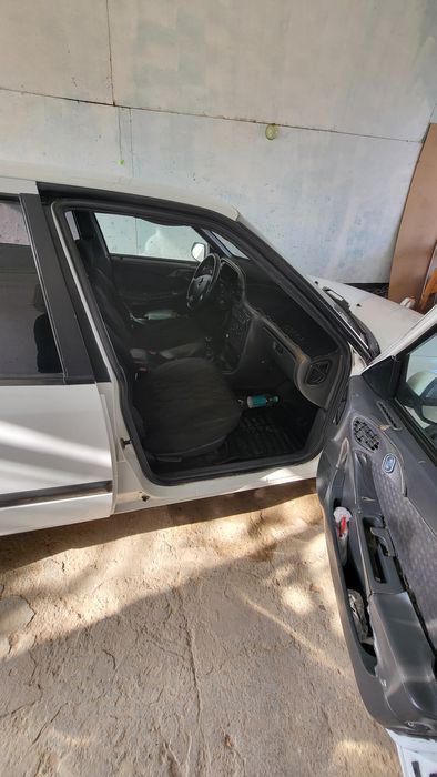 Espero 1995 sotiladi