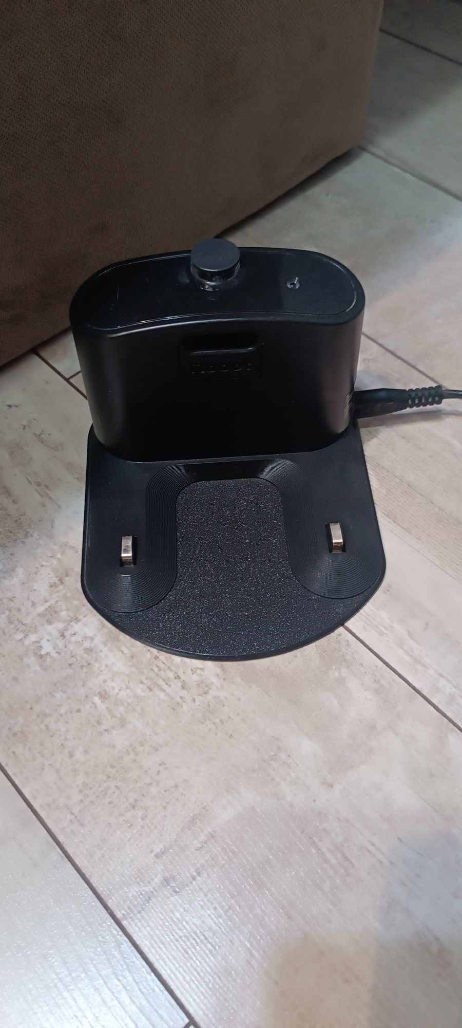 Irobot Romba 697