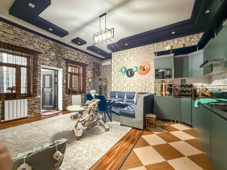 Продаю Дом 4,1 соток  Мирзо-Улугбекский район   ул. Циолковского