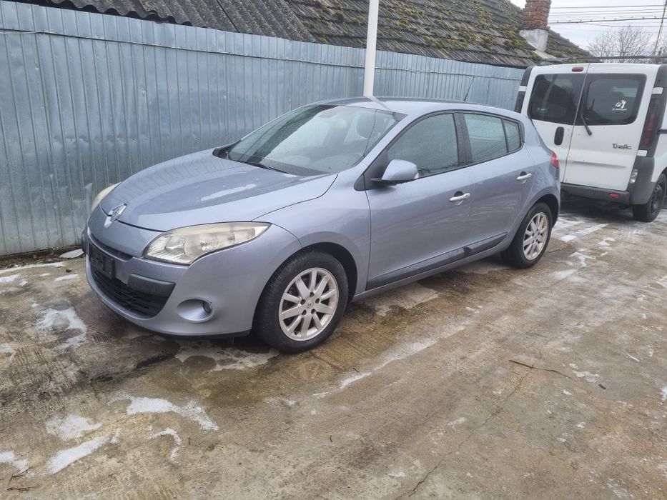 Ușă completa stânga spate renault megane 3 hatchback  2012