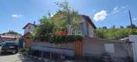 Две къщи в един имот в София, област-с.Драгушиново площ 330 цена 2270
