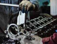 Моторист механик ремонт двигателя