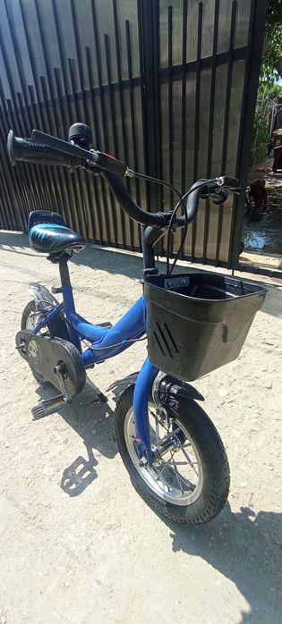 Vând bicicleta copii