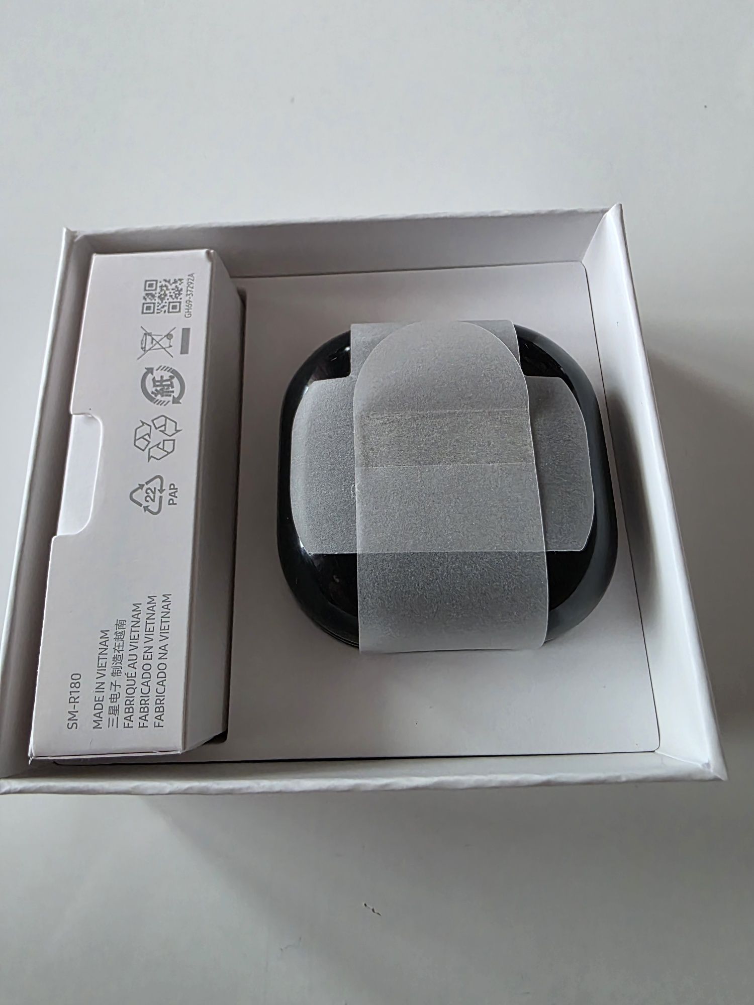 Samsung galaxy buds mystic black