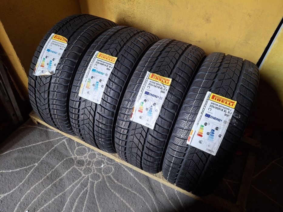 225 45 18 Pirelli DOT 2022 (2023) iarna runflat NOI