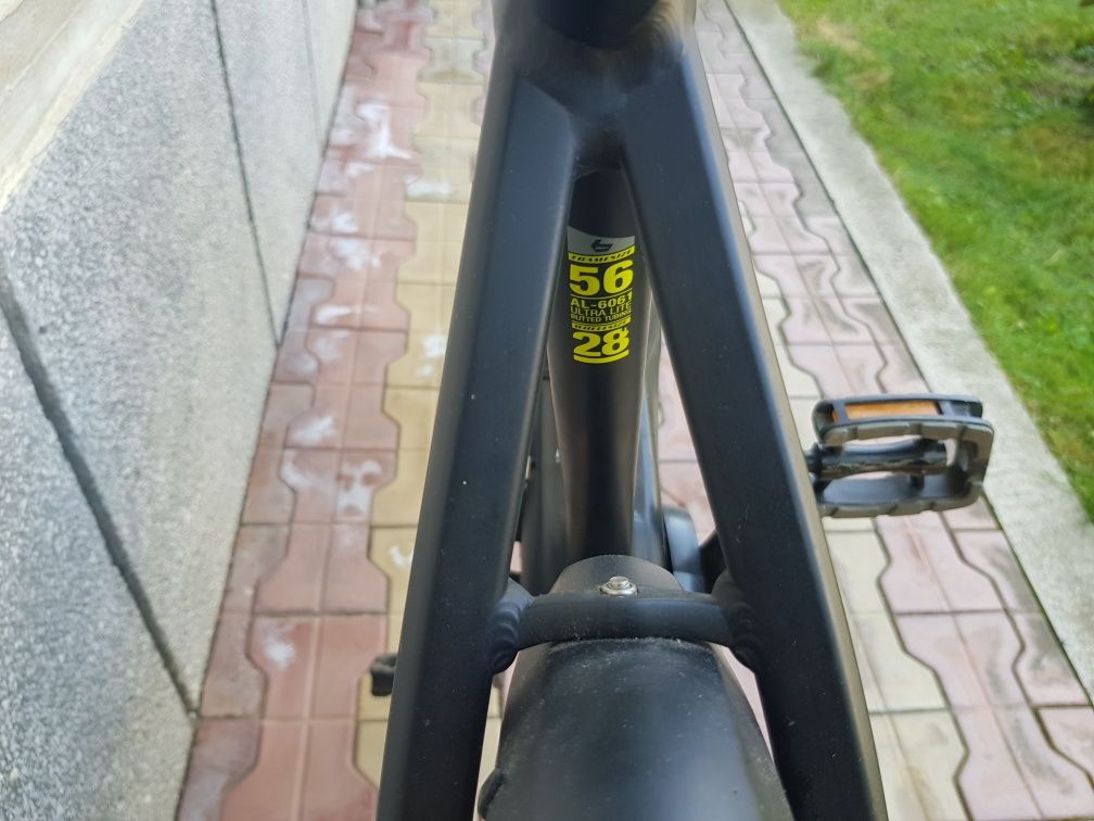 Bicicleta Bergamont Horizon 8.0,