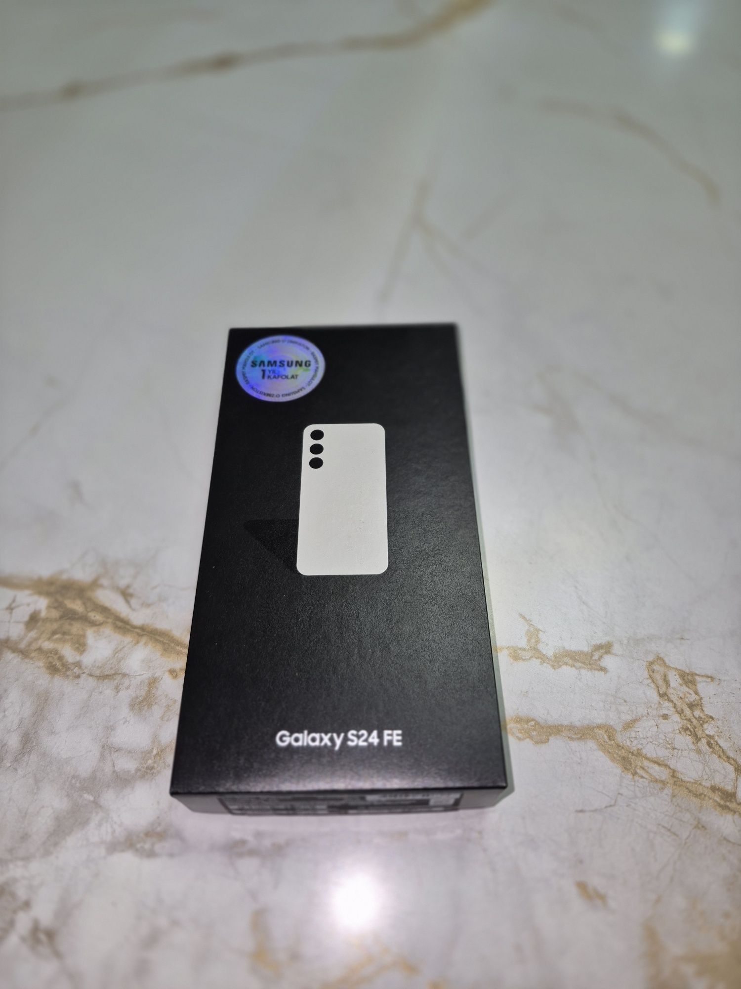 Продаётся samsung s24 fe
