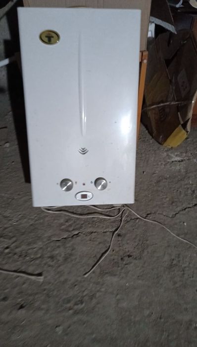 Продам газовый котёл в отличном состоянии