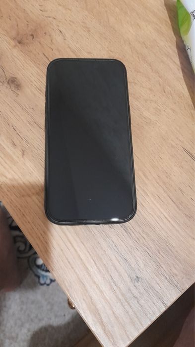 Iphone 16pro 90% esim