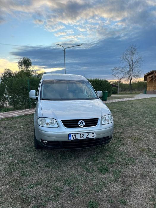 Volkswagen caddy an 2010 1.9bls impecabil